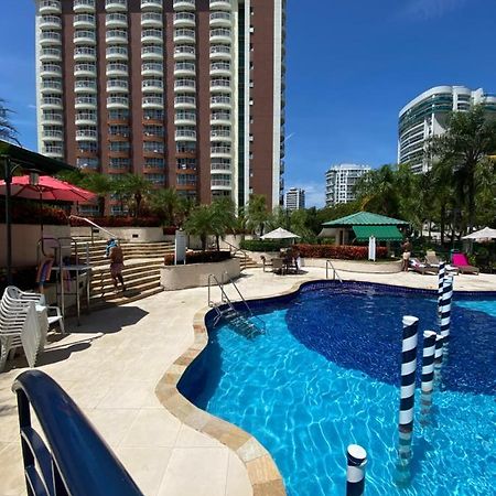 Barra Da Tijuca - 9 - Flat Premium Com Cozinha, Fogao Cooktop, Geladeira Grande, Smart Tv Grande, Lindo E Muitissimo Confortavel, Balsa Para A Praia Gratis E Estacionamento Gratuito Rio de Janeiro Luaran gambar