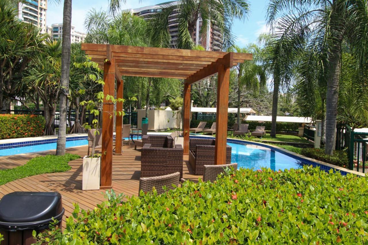 Barra Da Tijuca - 9 - Flat Premium Com Cozinha, Fogao Cooktop, Geladeira Grande, Smart Tv Grande, Lindo E Muitissimo Confortavel, Balsa Para A Praia Gratis E Estacionamento Gratuito Rio de Janeiro Luaran gambar