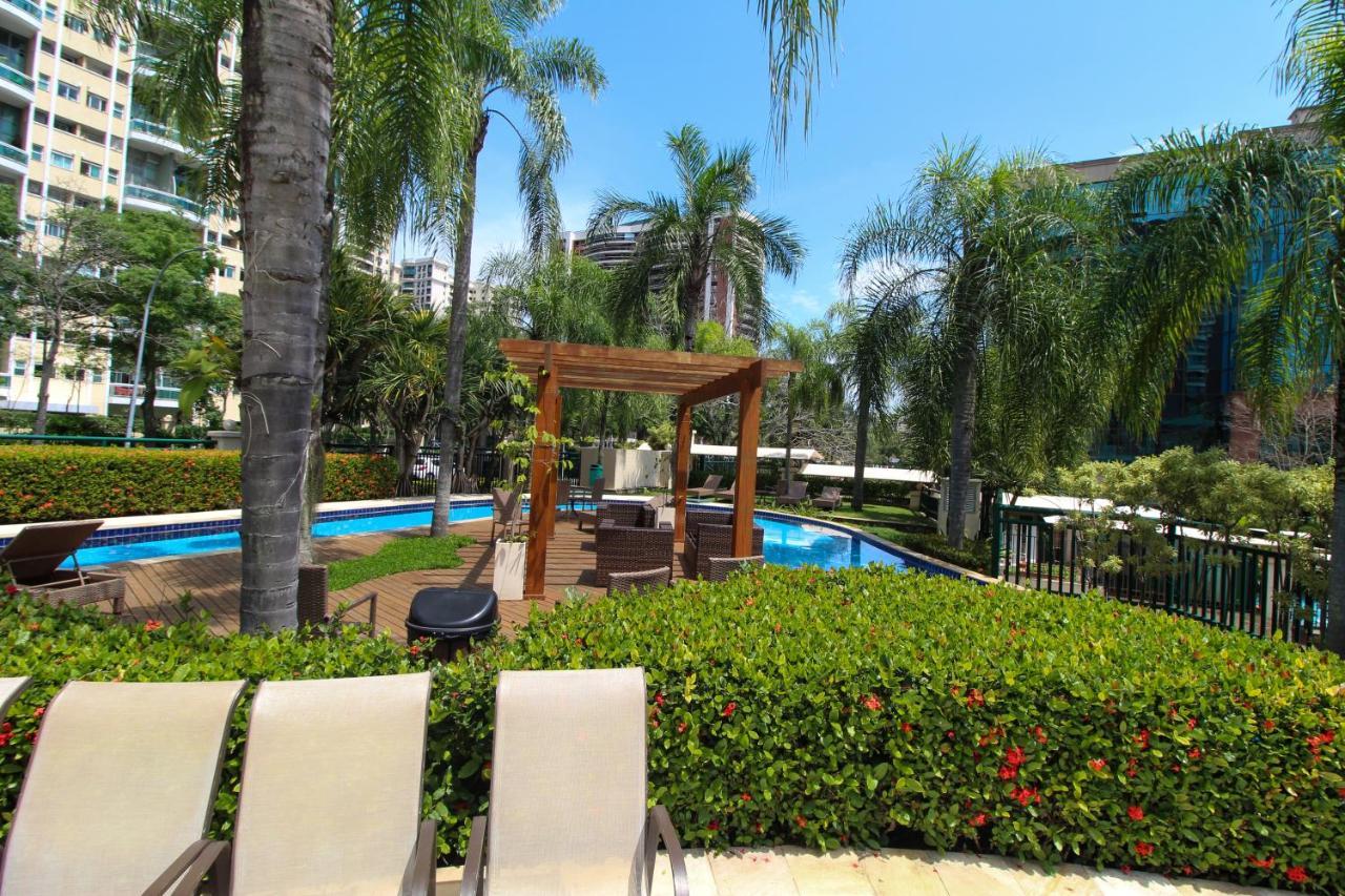 Barra Da Tijuca - 9 - Flat Premium Com Cozinha, Fogao Cooktop, Geladeira Grande, Smart Tv Grande, Lindo E Muitissimo Confortavel, Balsa Para A Praia Gratis E Estacionamento Gratuito Rio de Janeiro Luaran gambar