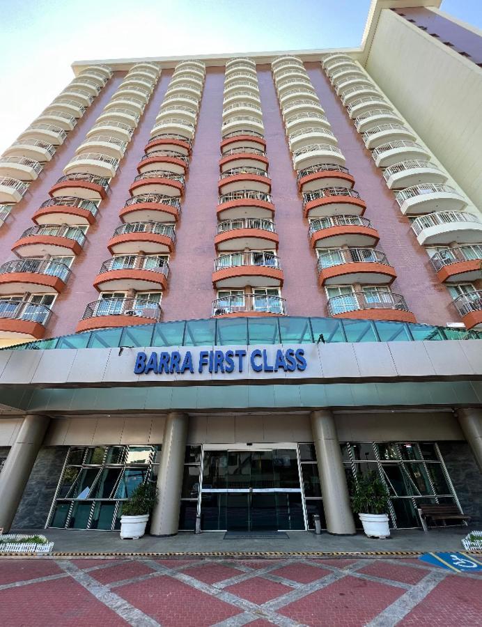 Barra Da Tijuca - 9 - Flat Premium Com Cozinha, Fogao Cooktop, Geladeira Grande, Smart Tv Grande, Lindo E Muitissimo Confortavel, Balsa Para A Praia Gratis E Estacionamento Gratuito Rio de Janeiro Luaran gambar