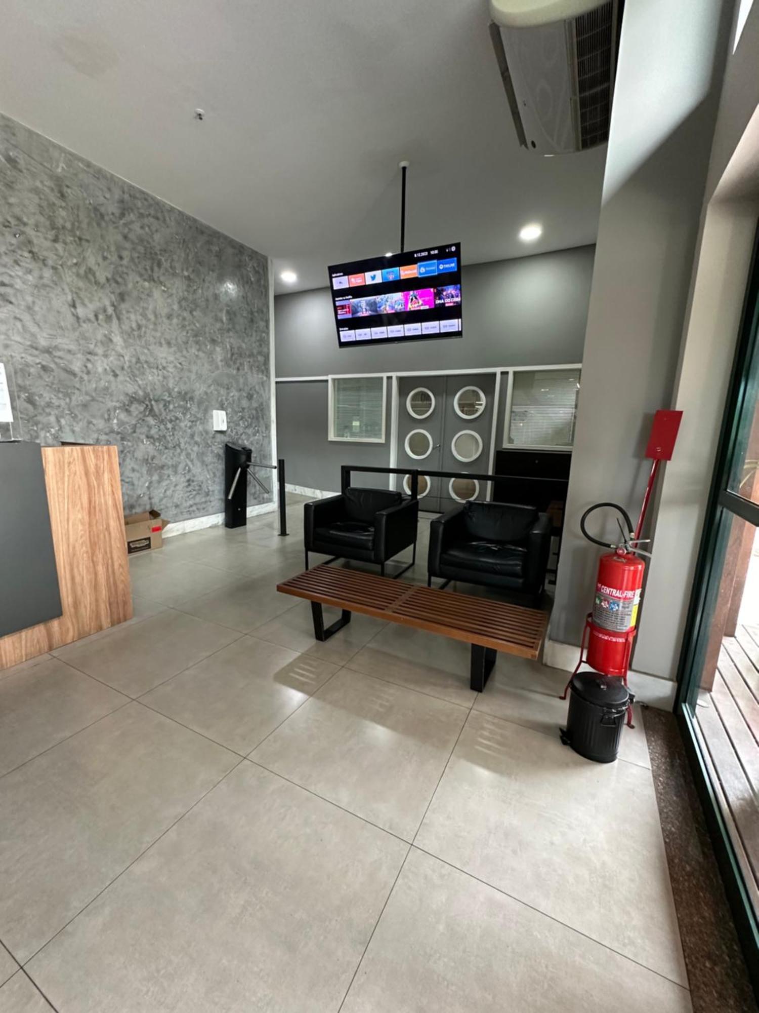 Barra Da Tijuca - 9 - Flat Premium Com Cozinha, Fogao Cooktop, Geladeira Grande, Smart Tv Grande, Lindo E Muitissimo Confortavel, Balsa Para A Praia Gratis E Estacionamento Gratuito Rio de Janeiro Luaran gambar